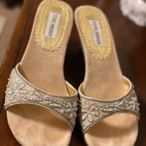 Steve Madden sandals/short heels - Picture 5 of 7